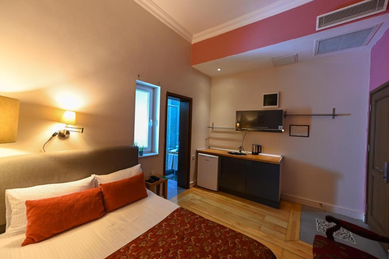 Apart Otel No11 & 4*